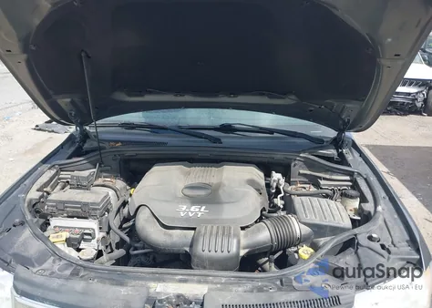 2012 Jeep Grand Cherokee Laredo из США, поврежденный, VIN 1C4RJFAG4CC120597